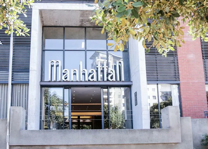 Manhattan Suite-Canal Walk Mall