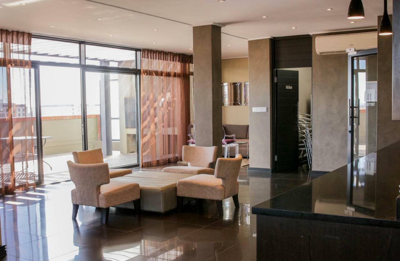 Apartment Manhattan Suite-canal Walk Mall