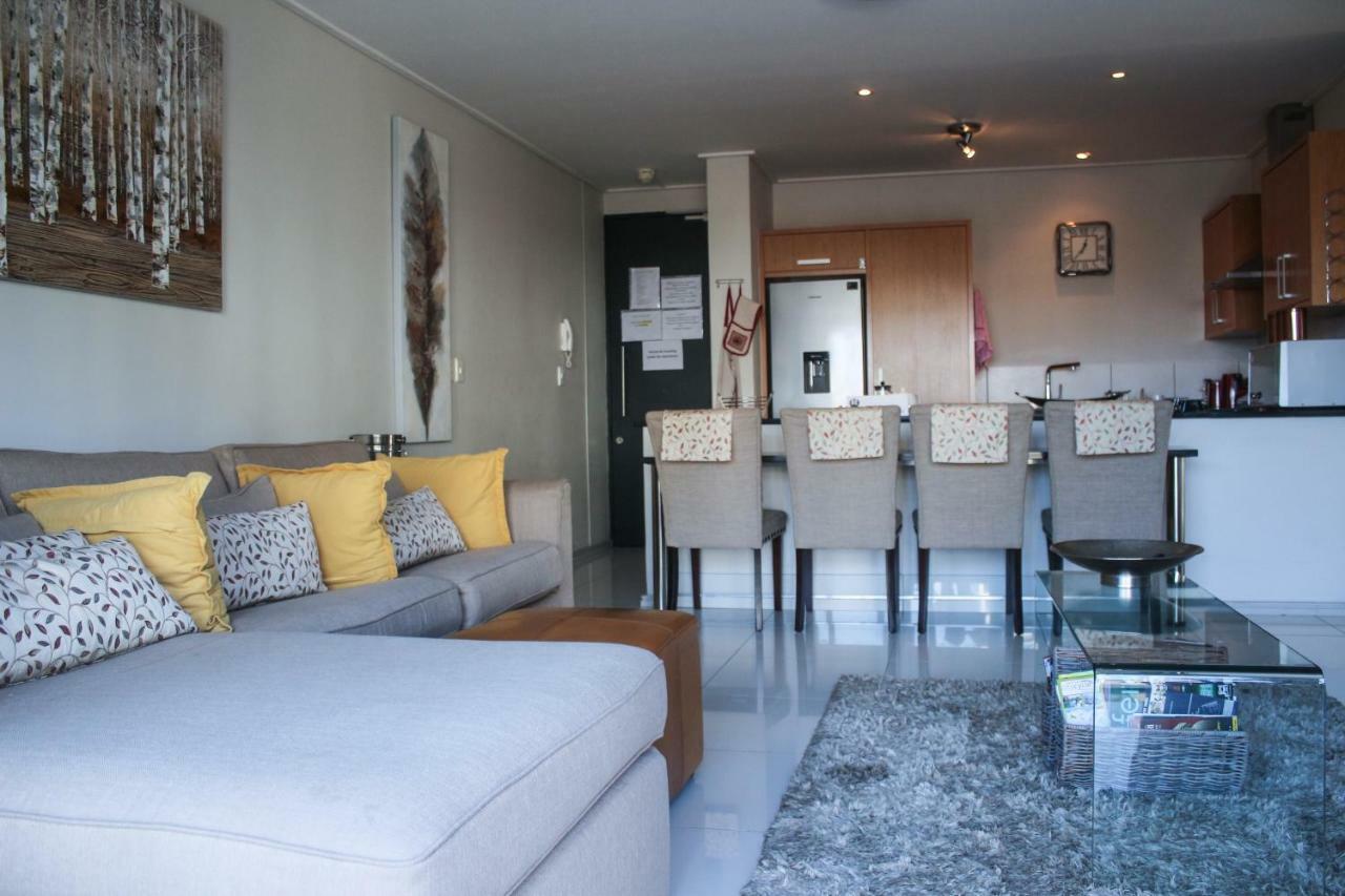 Manhattan Suite-canal Walk Mall Apartment